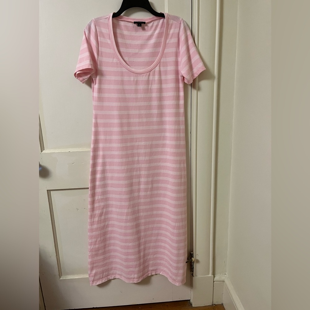 J Crew    Knit midi dress in pink stripe 
Item BG216